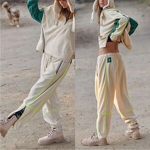 FP Movement Arena Fleece Pants Ivory Neon Combo S